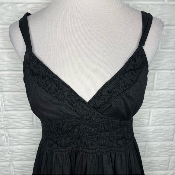VINCE Smocked Black Sundress Lined Cotton Size 6 - Picture 2 of 7